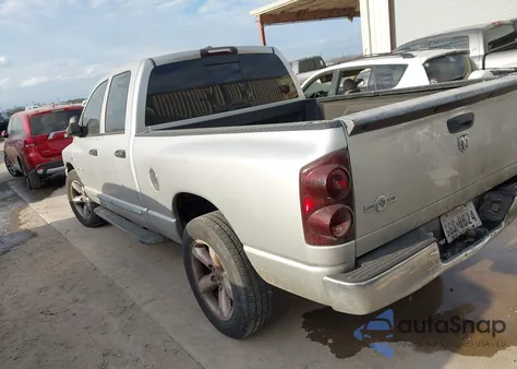 2008 Dodge Ram 1500 Slt z USA, uszkodzony, nr VIN 1D7HA18218J166552